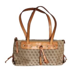Dooney & Bourke Vtg Y2K Signature Logo Canvas Leather Handbag Tassel Zip Purse